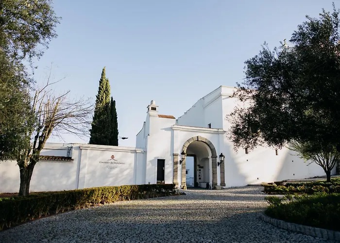Convento do Espinheiro, Historic Hotel&Spa